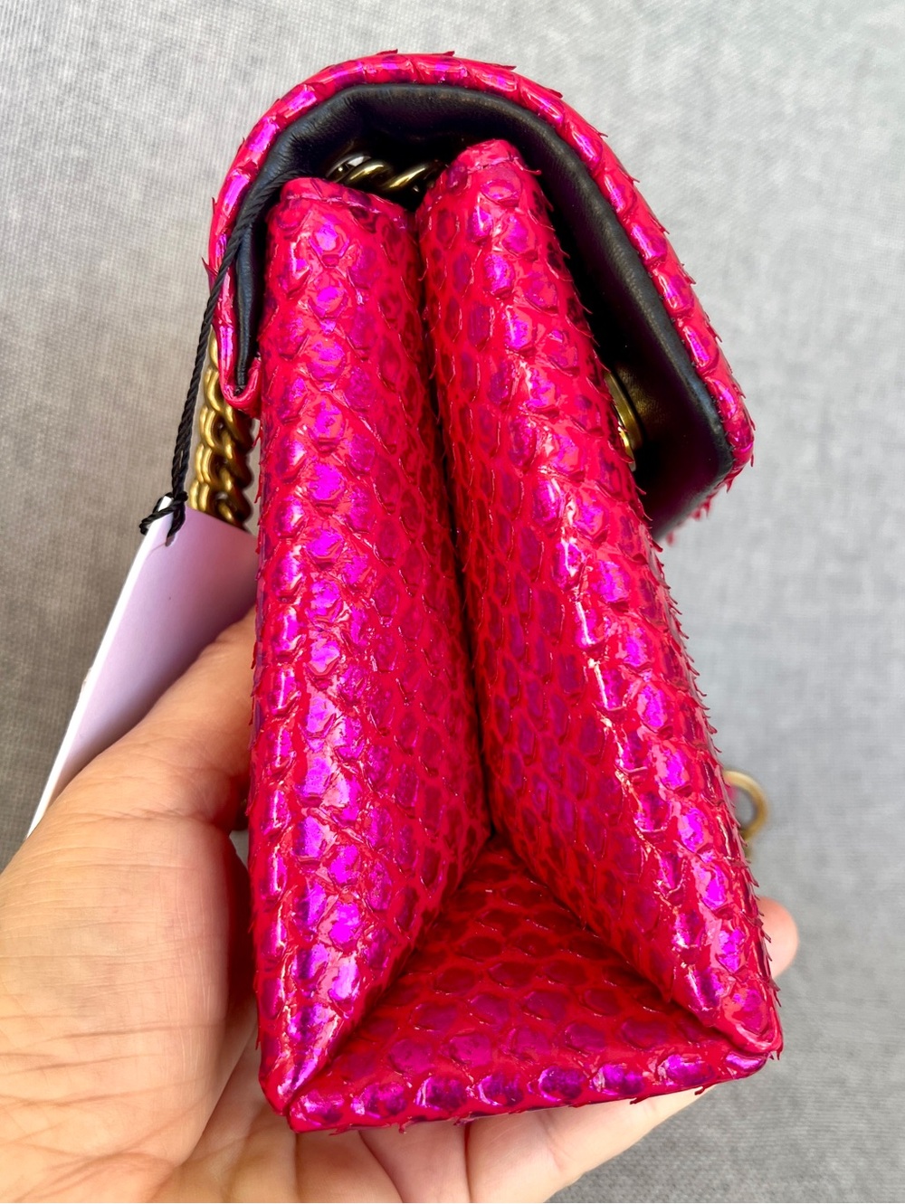 Kurt Geiger Kensington patent 3D snake skin metallic effect Medium crossbody bag - Picture 11 of 17
